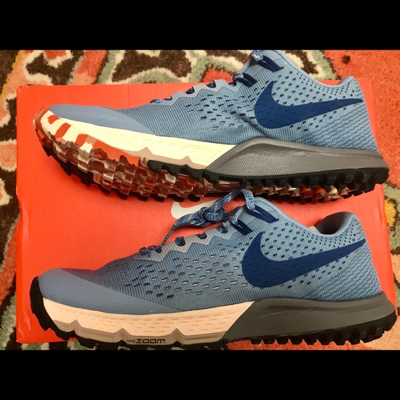 Brand New Nike Air Zoom Terra Kiger4 Running Shoes - Picture 2 of 6